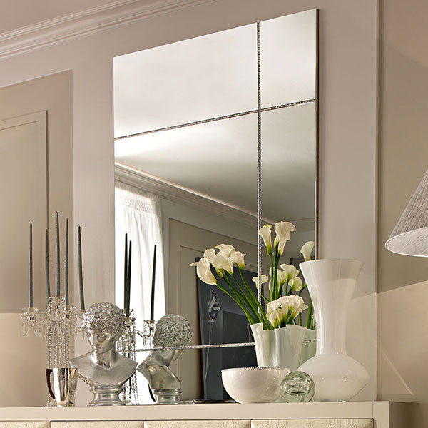 4008 Londra<br>
mirror 1 piece each   
120 x 4 x 180 cm