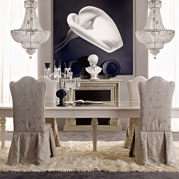 0369<br>
chair   
50 x 57 x 121 cm<br>

VSS12 CALLA<br>
painting with Swarovski   
180 x 180 cm<br>

0855<br>
oval extending table 230 cm. open   380 x 115 x 78 cm<br>

cl13<br>
9-light crystal chandelier  
Ø 60 x 88 cm