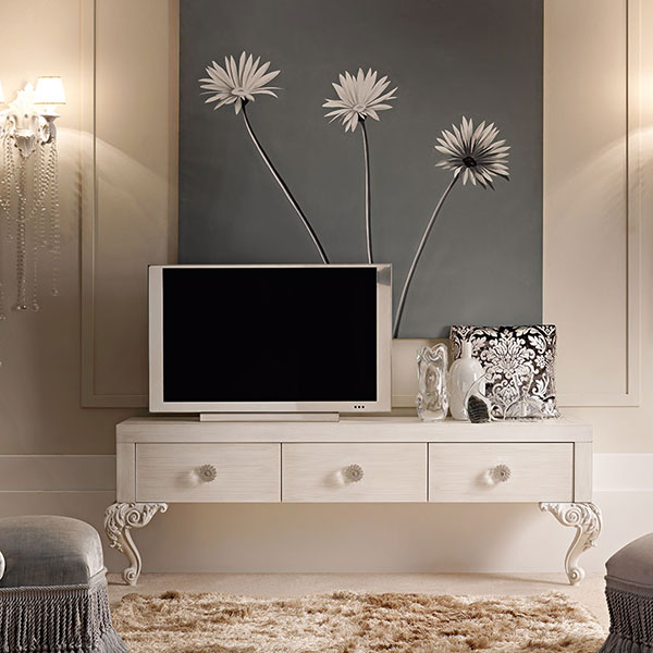 2023<br>
TV cabinet with 3 drop front drawers   
190 x 55 x 65 cm<br>

VSS24 MARGHERITE<br>
painting with Swarovski   
150 x 150 cm
