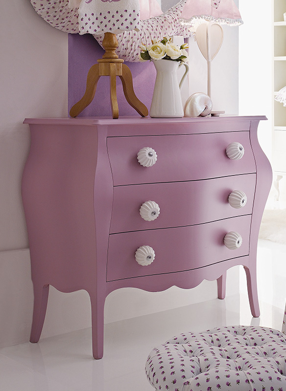 <strong>0530</strong> dresser with large resin knob PS05
L.103 x P. 42 x H. 85 cm