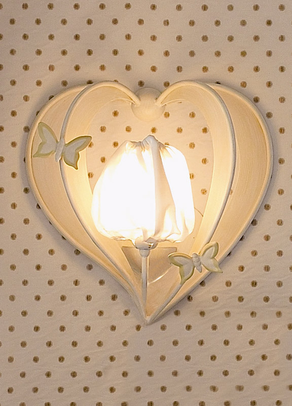 <strong>2137</strong> heart sconce, 1 light
L. 36 x P. 20 x H. 37 cm