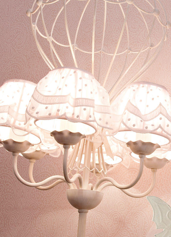 <strong>PAR29</strong> lampshade in ruffled fabric with tulle
ø 14 x H.14 cm 